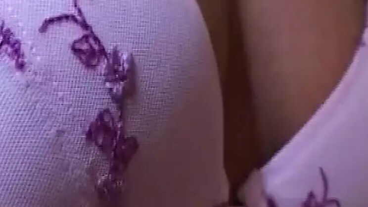 German MILF Sharon Da Vale Spreads Her Legs for Big Cock Pleasure