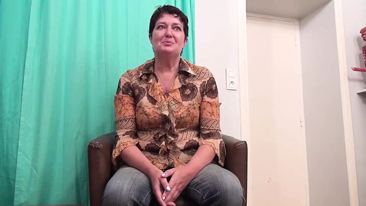 Natasha Mature Casting: Blowjob & Riding in HD