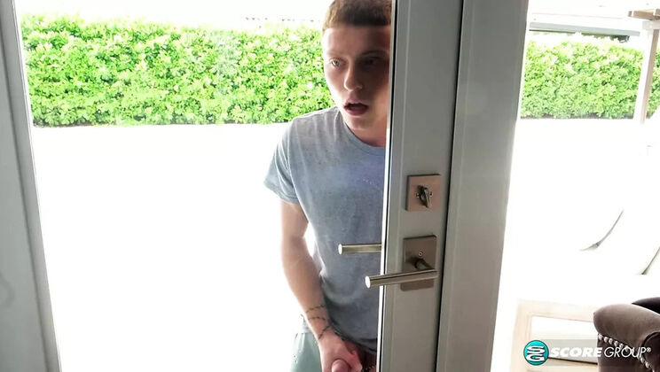 MILF Sierra Spunk Blows & Fucks Young Parker Sims - Hardcore Facial Cumshot