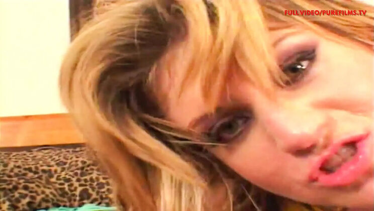 Step Mom Tyla Wynn Takes It Deep In The Ass From Marcos Leon