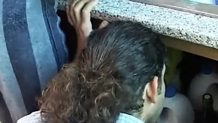 Real Italian Brunette Housewife Rides Giant Hard Cock in Kitchen